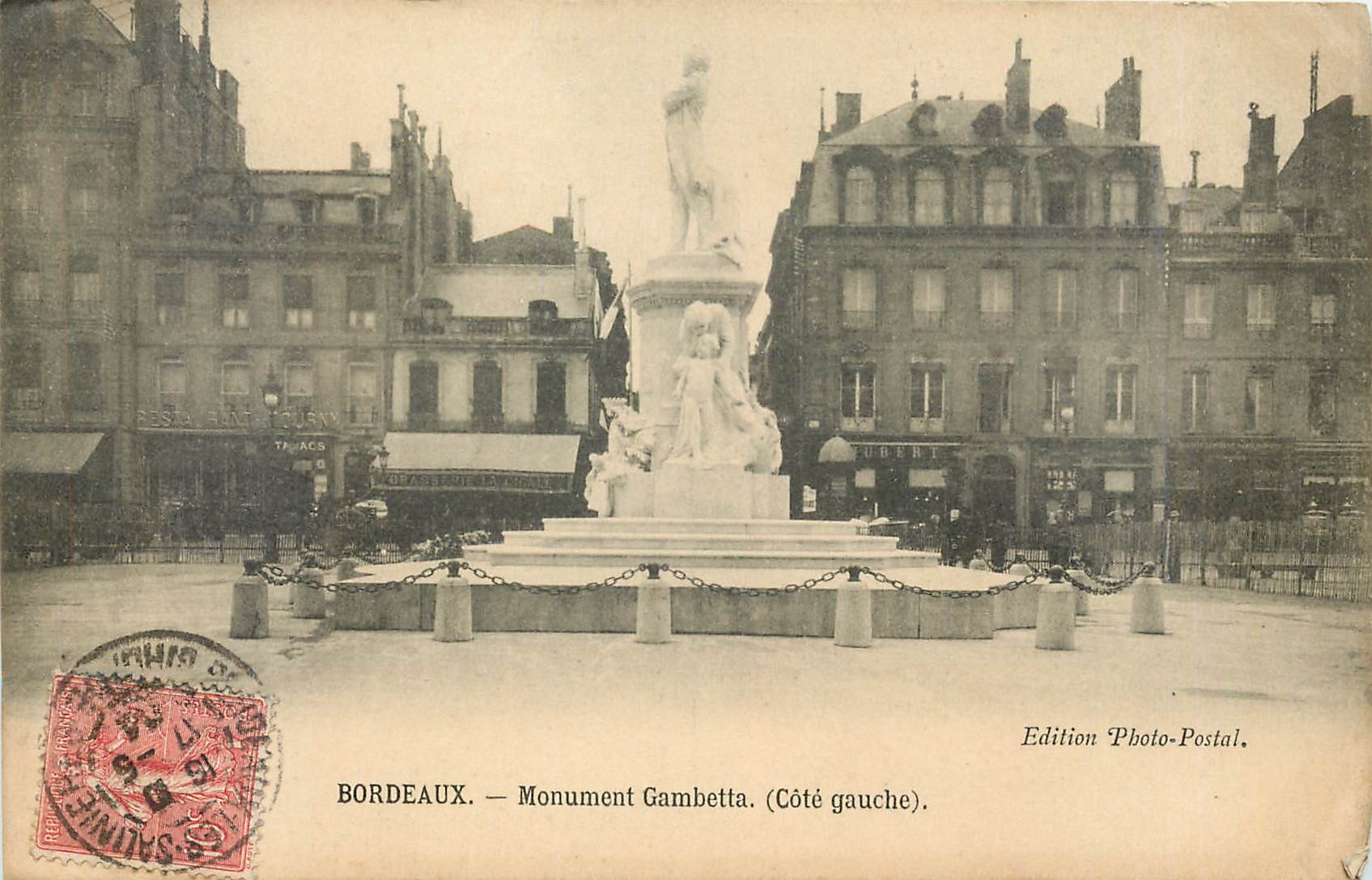 CPA Bordeaux Monument Gambetta Cote gauche 