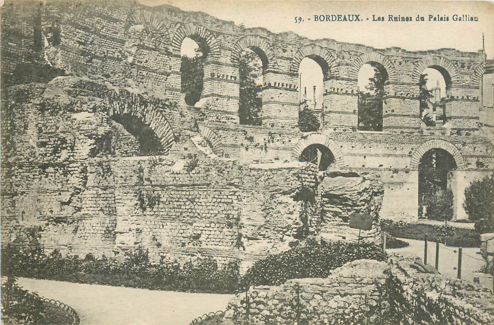 CPA Bordeaux Les Ruines du Palais Gallion 