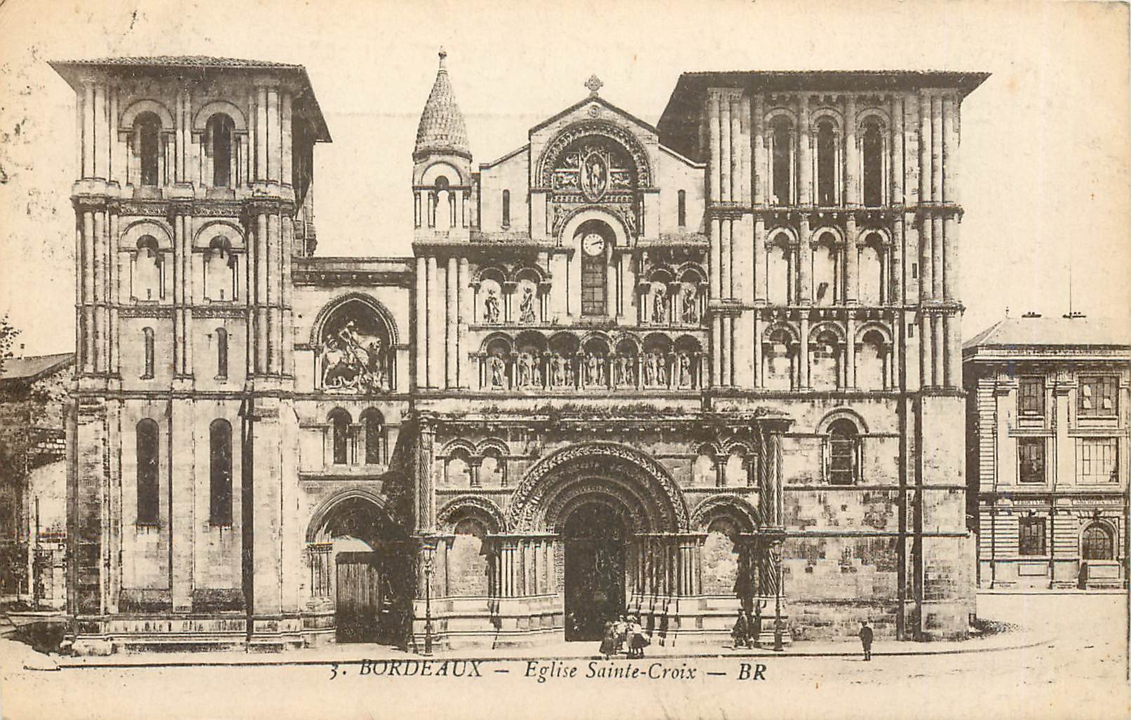 CPA Bordeaux Eglise Sainte Croix 