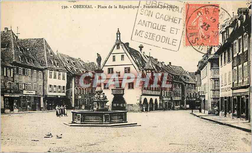 Obernai - Place de la République - Fontaine Sainte-Odile