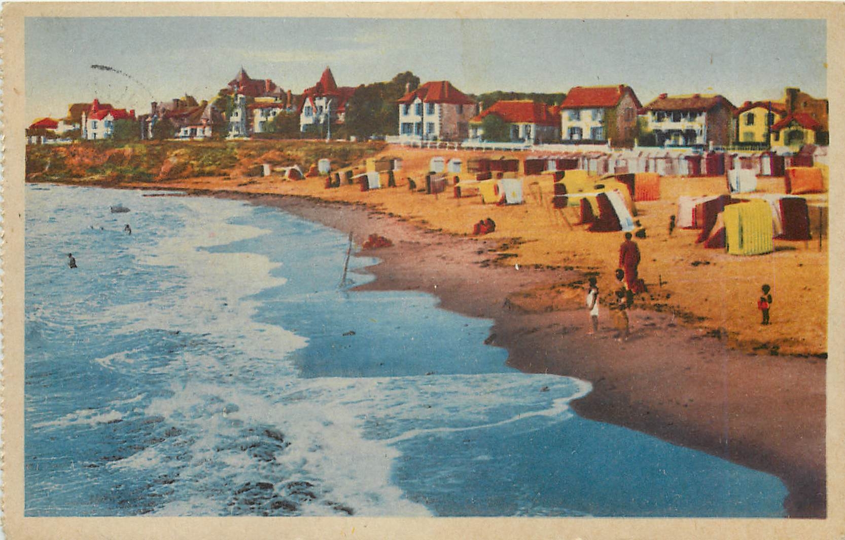 CPA Croix de Vie La plage et les Villas 