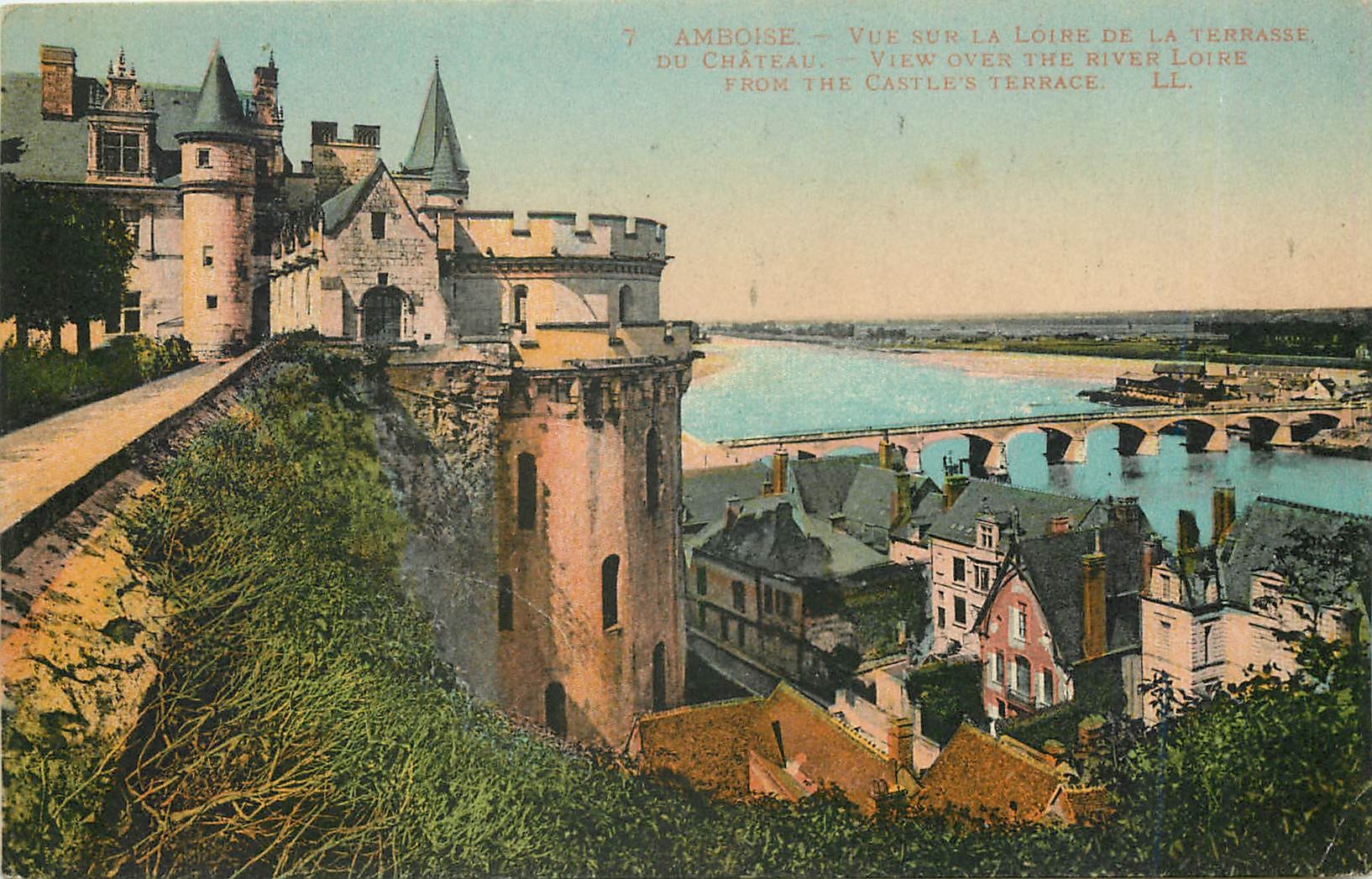 CPA Amboise Vue sur la Loire de la Terrasse 