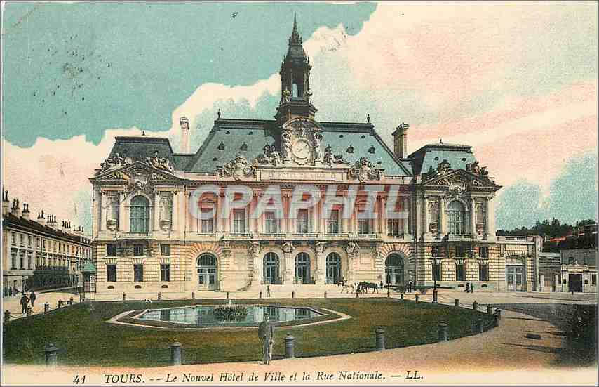 CPA Tours Le Nouvel Hotel de Ville et la Rue Nationale 
