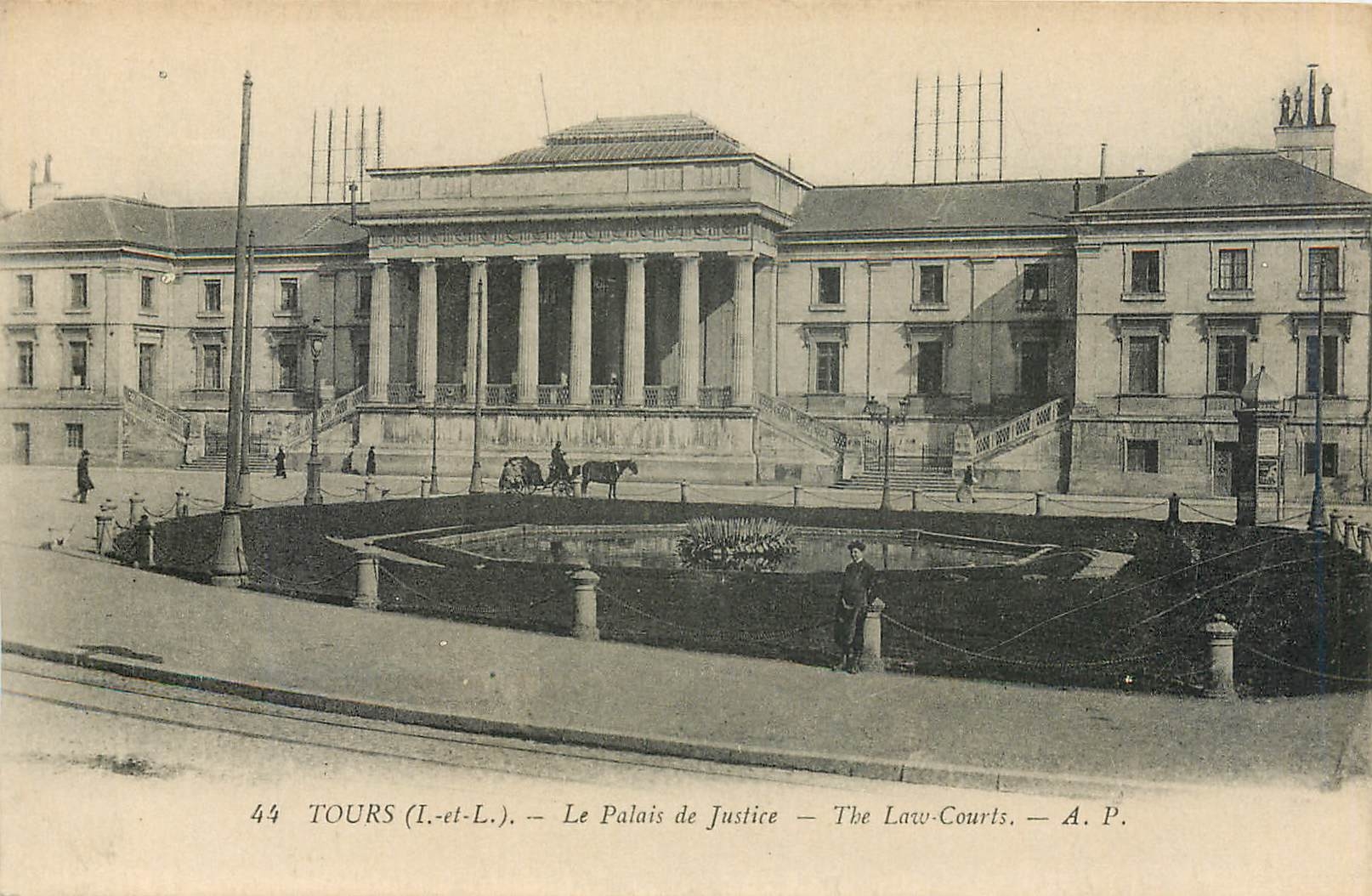 CPA Tours I et L Le Palais de Justice 