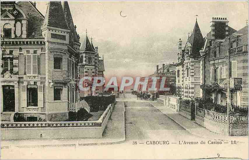 CPA Cabourg L'Auvergne du Casino 