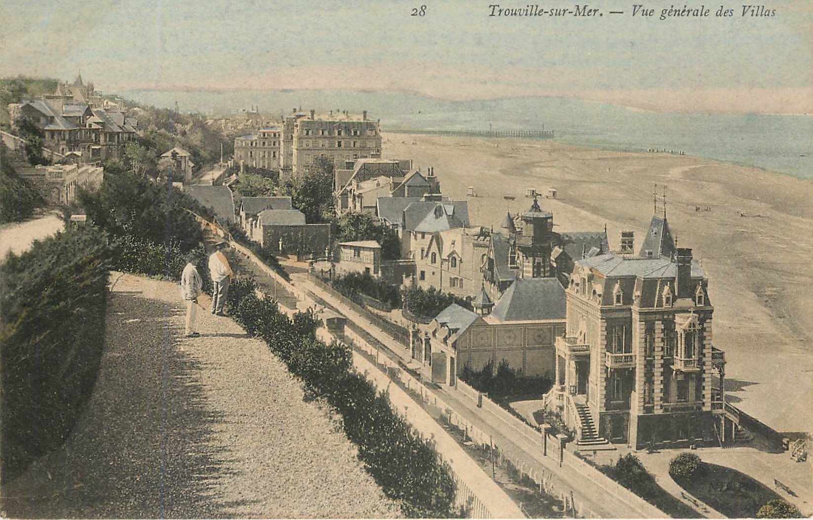 Trouville-sur-Mer — Vue générale des Villas — Éditeur : n° 28