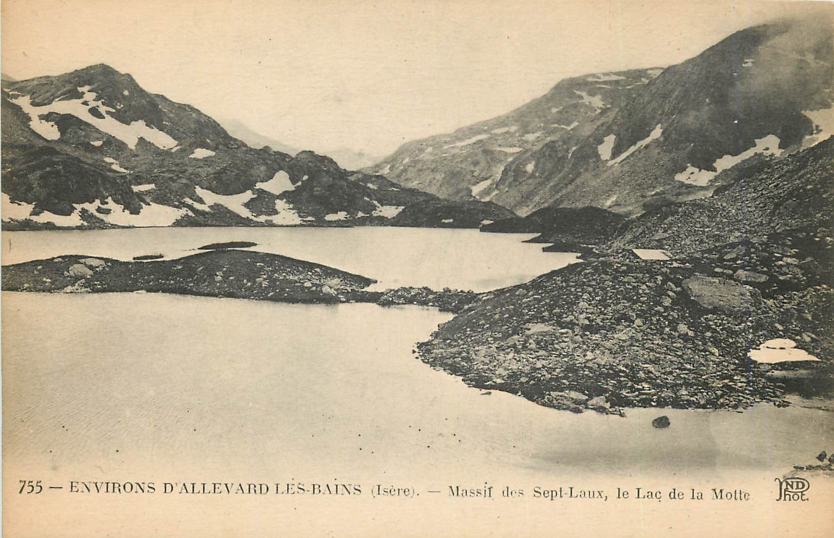 Environs d'Allevard-lès-Bains (Isère) — Massif des Sept-Laux, le Lac de la Motte — ND Hol.