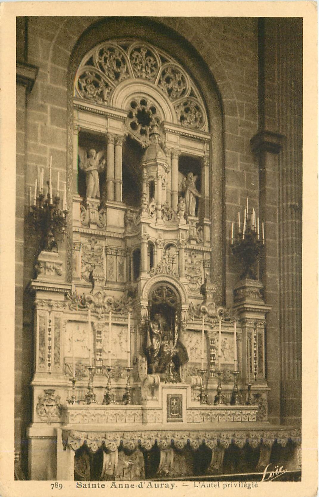 CPA Sainte Anne d'Auray L'Autel privilegie 