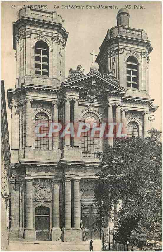 CPA Langres La Cathedrale Saint Mammes 