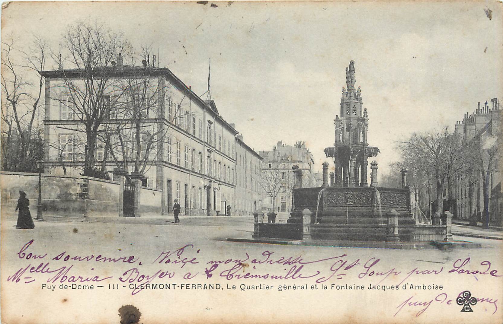 CPA Puy de Dome Clermont Ferrand Le Quartier general et la Fontaine Jacques d'Amboise 