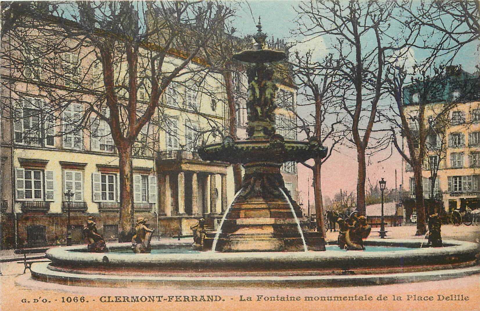 CPA Clermont Ferrand La Fontaine monumentale de la Place Delille 