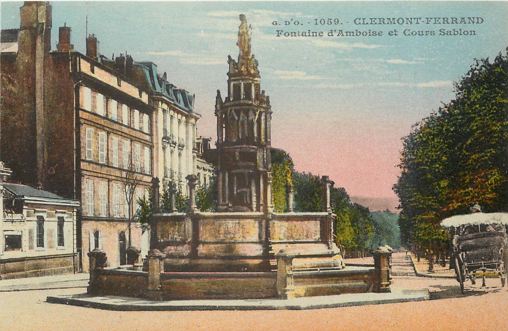 CPA Clermont Ferrand Fontaine d'Amboise et Cours Sablon 