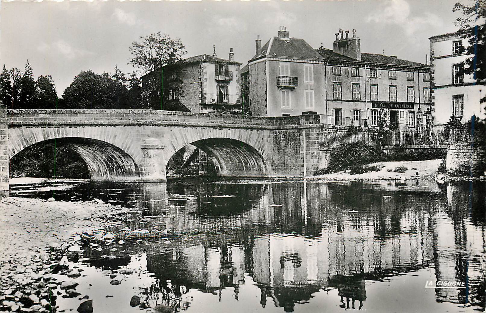 Pontgibaud (Puy-de-Dôme) — Pont sur la Sioule — Éditions La Gigrone