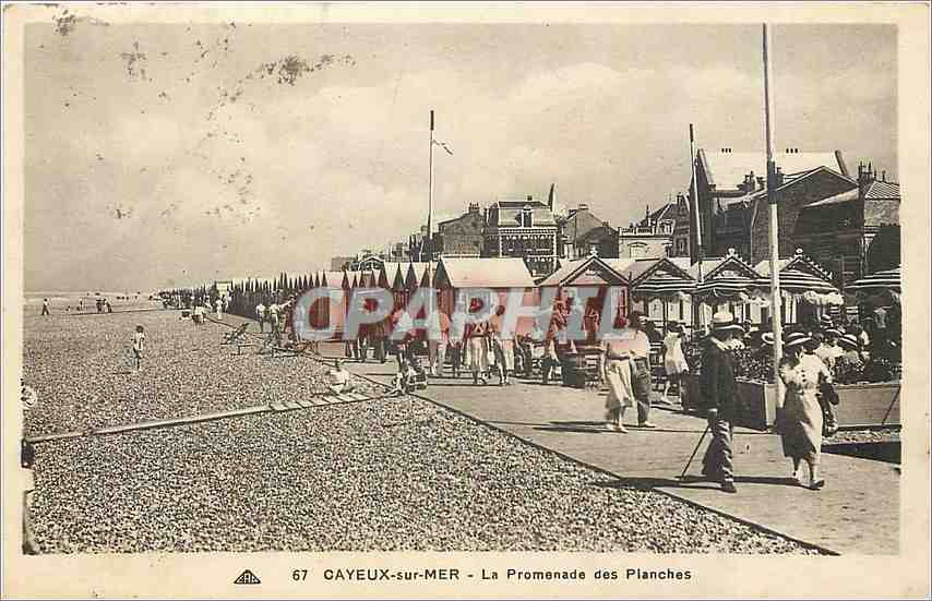 CPA Cayeux sur Mer La Promenade des Planches 