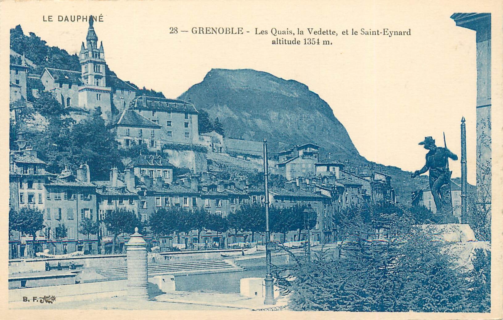 CPA Grenoble Les Quais la Vedette et le Saint Eynard 