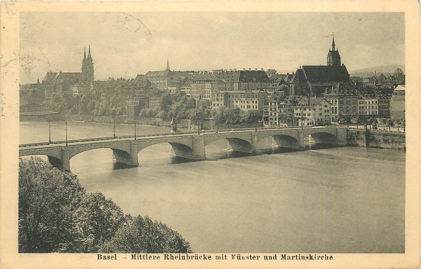 CPA Basel Mittlere Rheinbrucke mit Munster und Martinskirche 