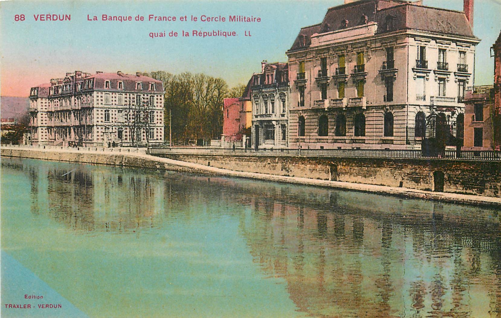 CPA Verdun La Banque de France et le Cercie Militaire 