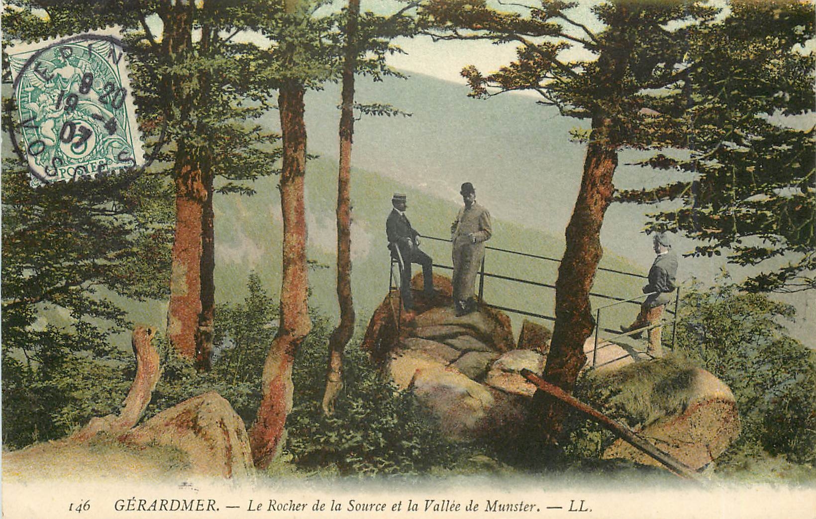 CPA Gerardmer Le Rocher de la Source et la Vallee de Munster 