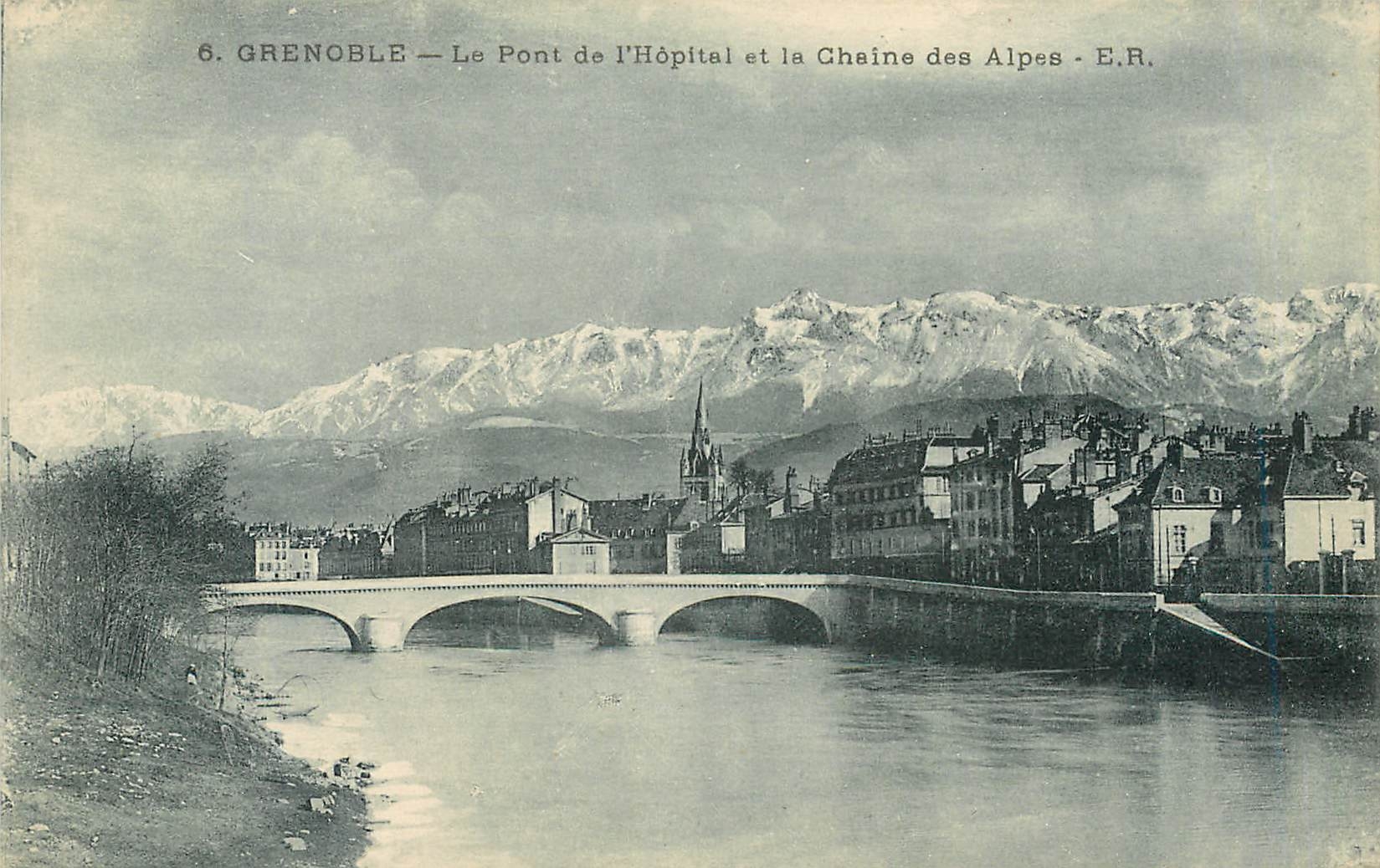 CPA Grenoble Le Pont de l'Hopital et la Chaine des Alpes 