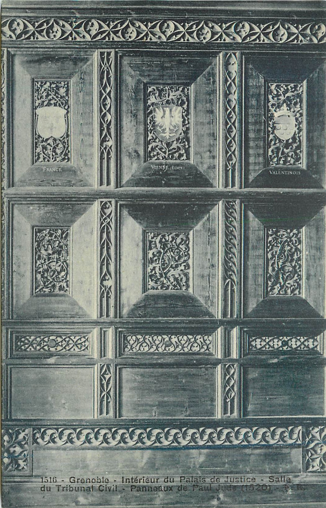 Grenoble - Intérieur du Palais de Justice - Salle du Tribunal Civil - Panneaux de Paul Jude (1520)