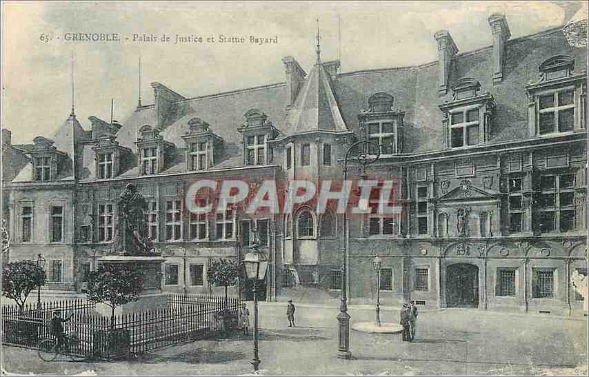 CPA Grenoble Palais de Justice et Statue Bayard 