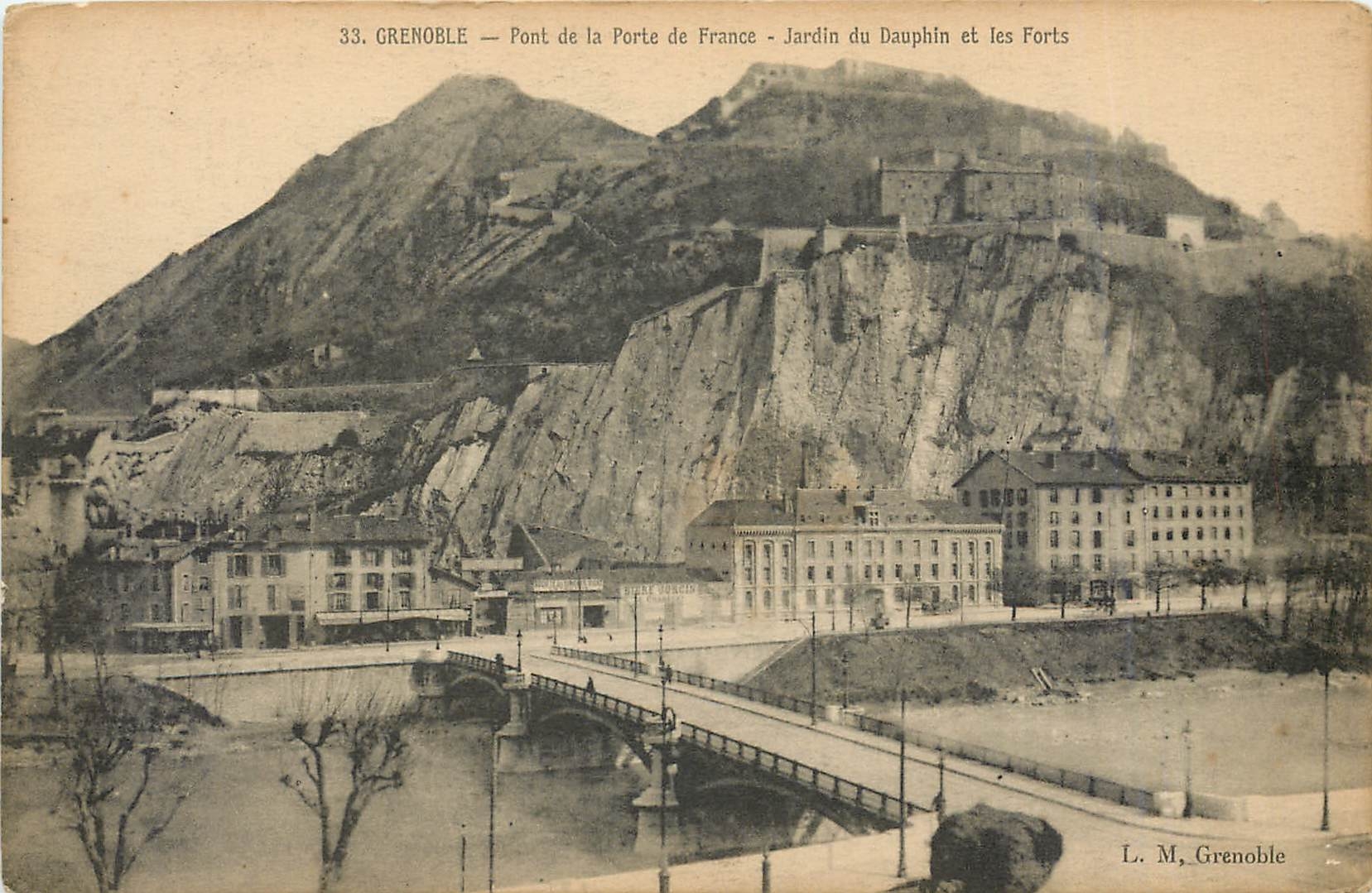 Grenoble — Pont de la Porte de France - Jardin du Dauphin et les Forts — L. M., Grenoble