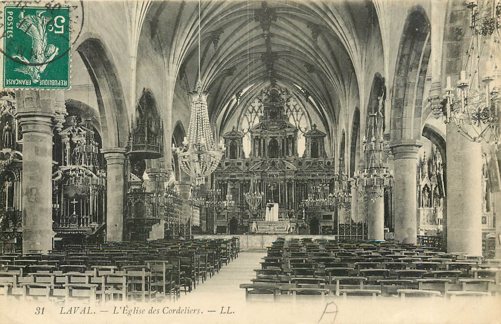 Die Kirche der Cordeliers — La Vallée — LL.