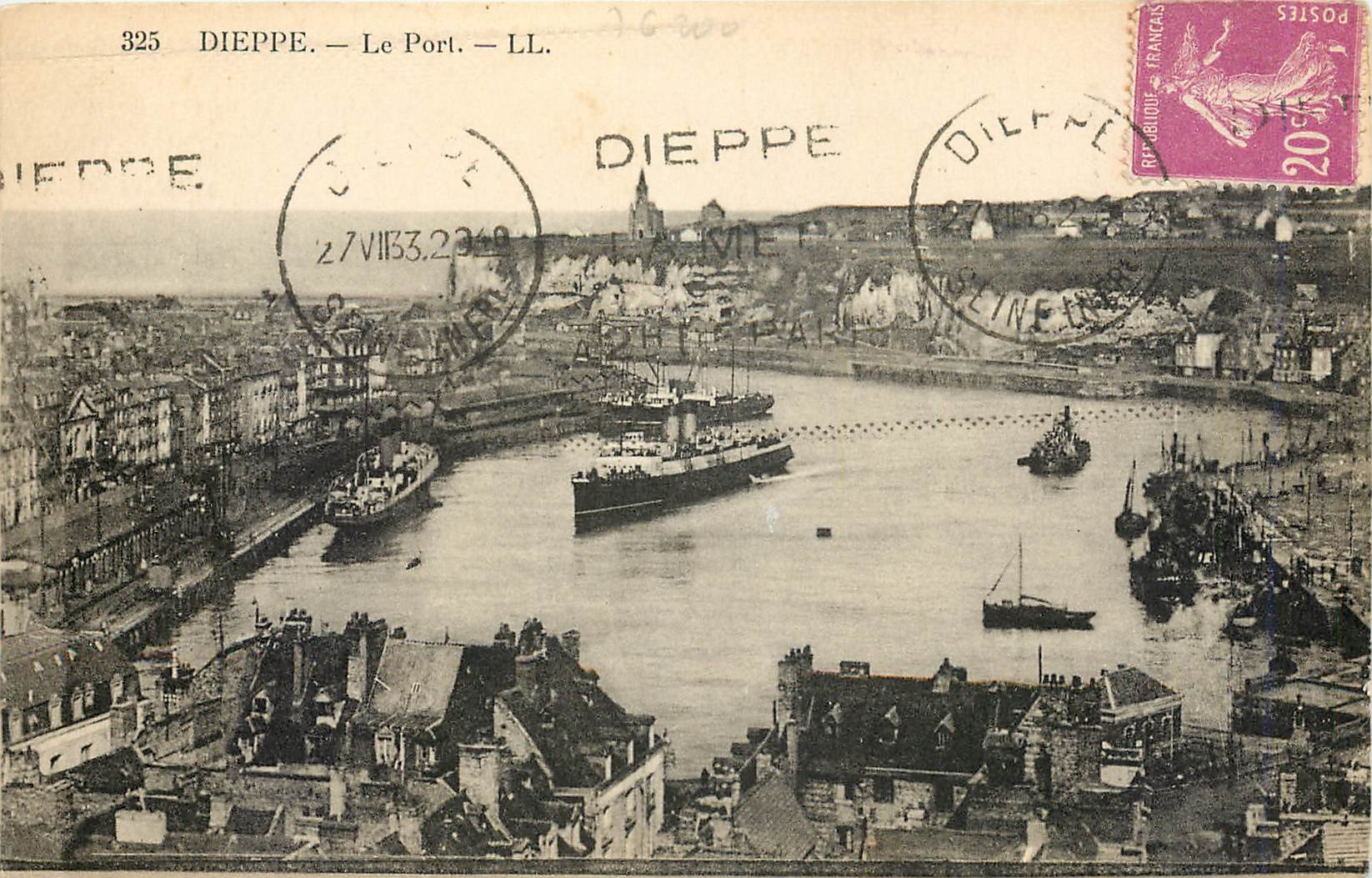CPA Dieppe Le Port Bateau