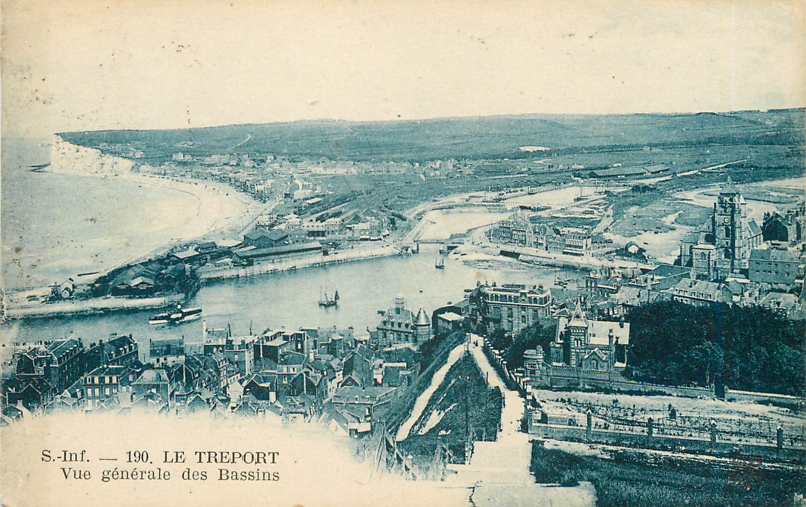CPA Le Treport Vue generale des Bassins 