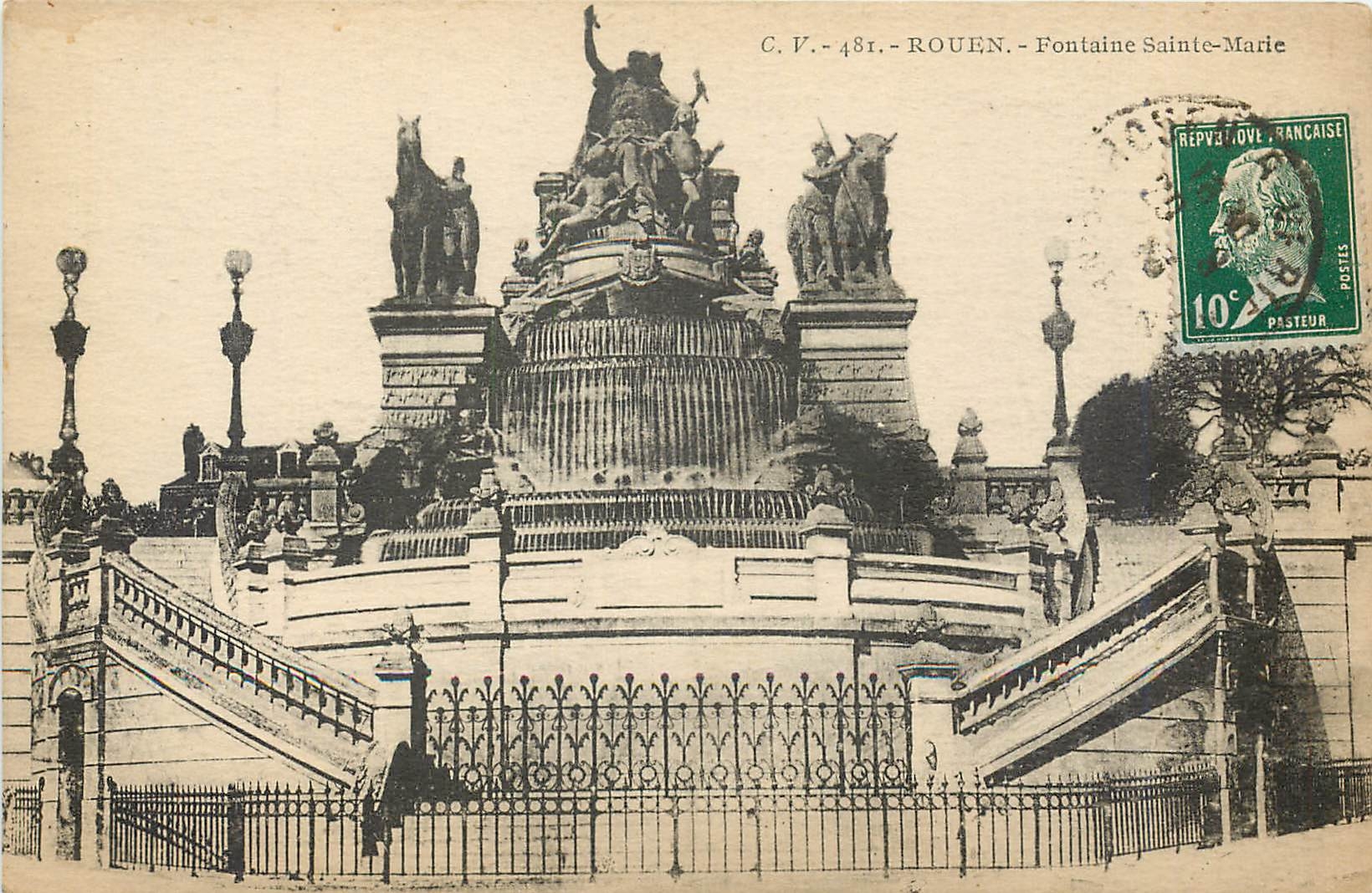 CPA Rouen  Fontaine Sainte Marie 