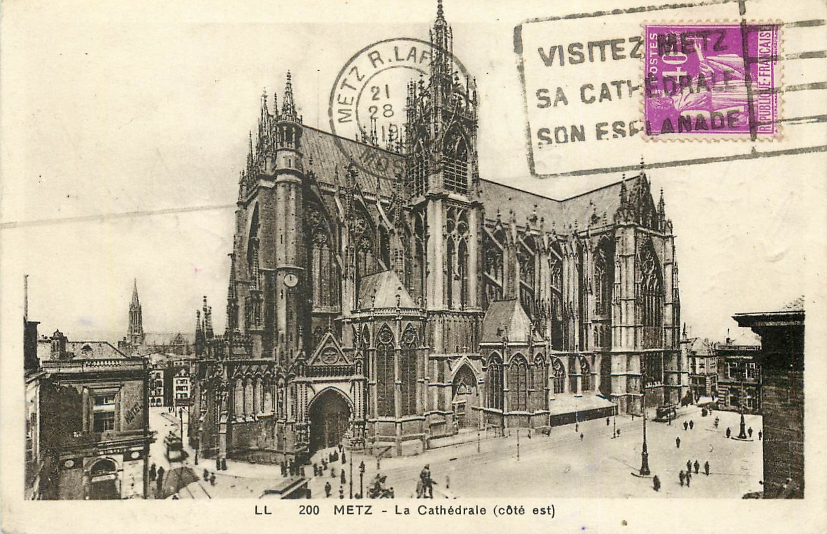 CPA Metz La Cathedrale Cote Est 