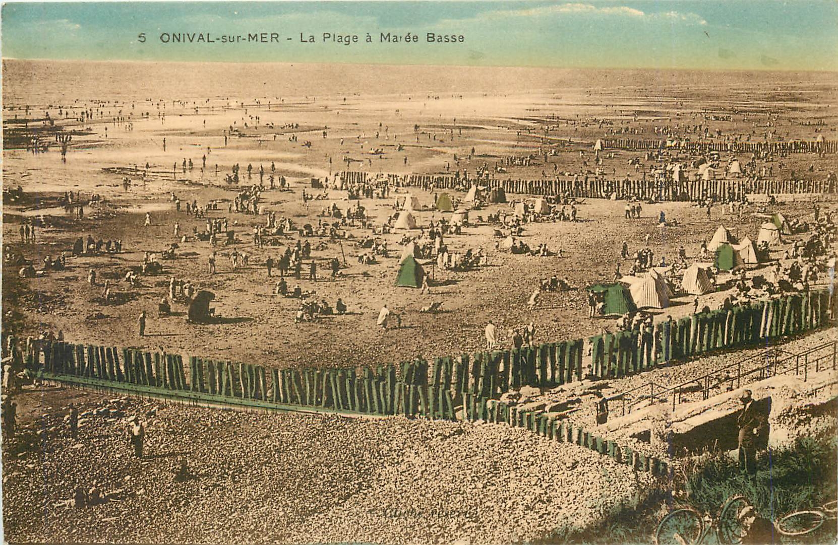 CPA Onival sur Mer La Plage a Maree Basse 
