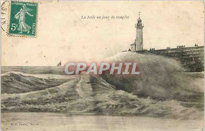 CPA La Jetee un jour de tempete Phare
