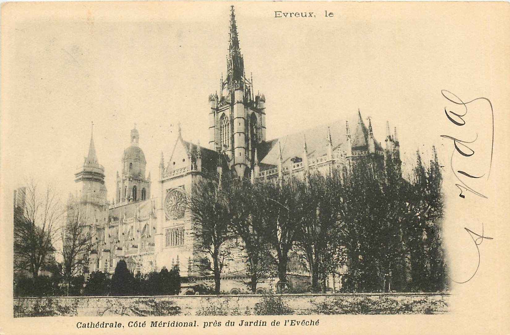 CPA Evreux Le Cathedrale Cote Meridional pres du Jardin de l'Eveche 