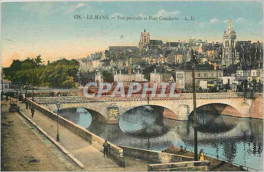 CPA Le Mans Vue partielle et Pont Gambetta 