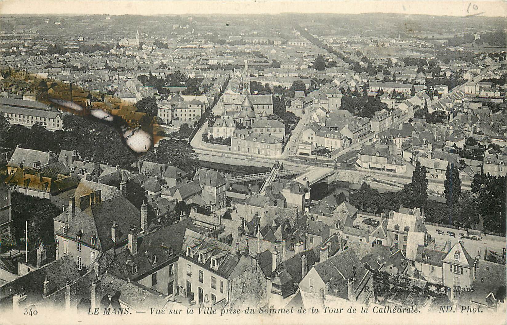 CPA Le mans Vue sur la Ville prise du Sommet de la tour de la cathedrale