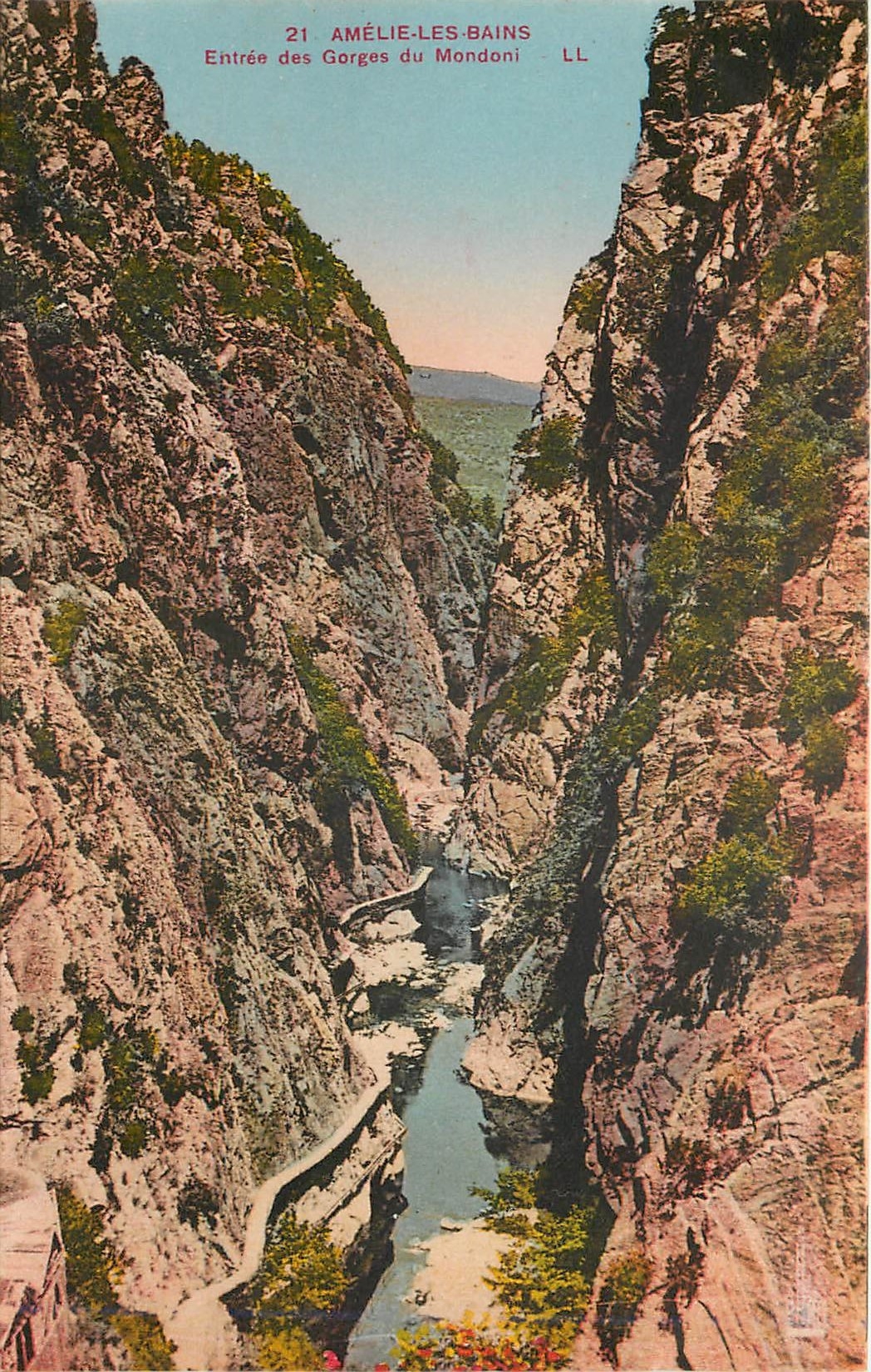 CPA Amelie les bains Entrée des Gorges du Mondoni