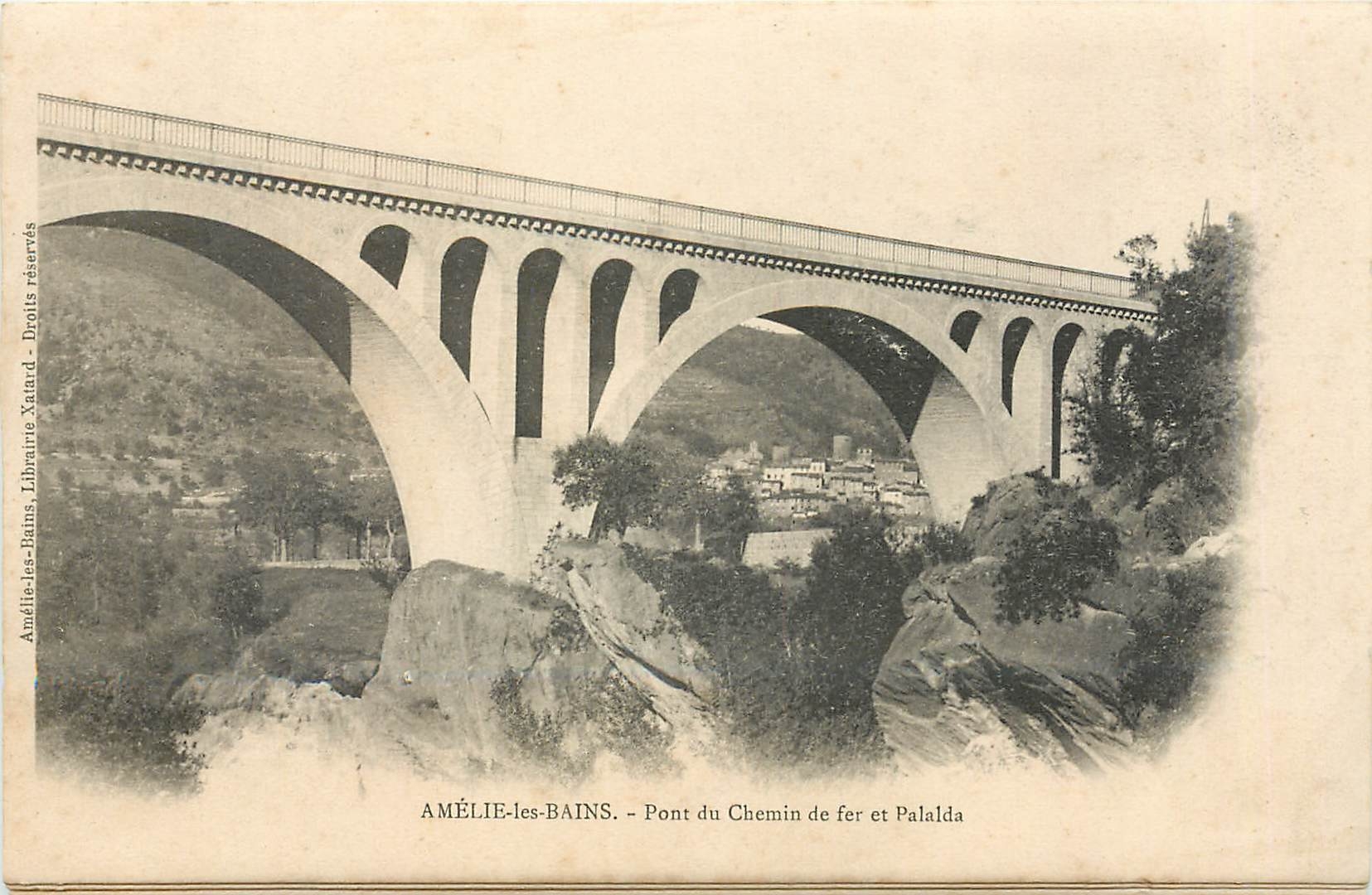 CPA Amelie les bains Pont du Chemin de fer et palada