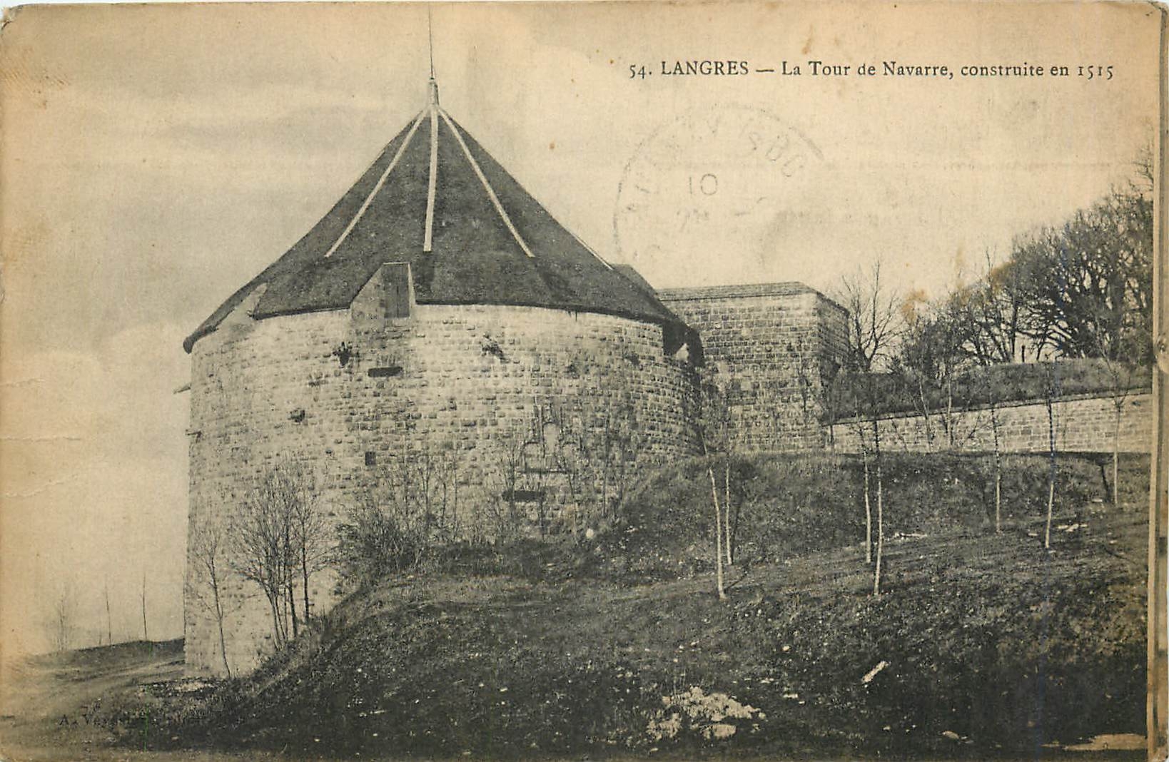 CPA Langres l tour de navarre Constriute 1515