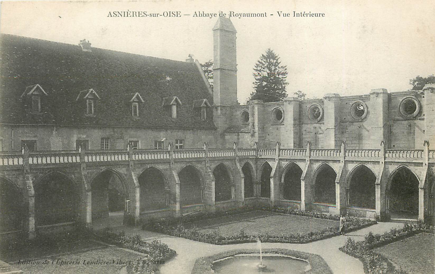 CPA Asnieres sur Oise Abbaye de Royaumont vue Interieure