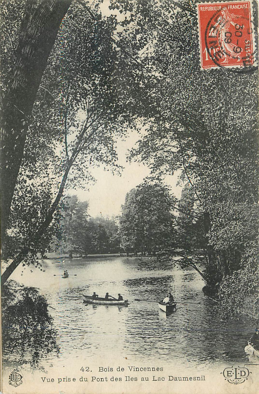 CPA Bois de Vincennesvue prise du pont des iles au lc daumesnil