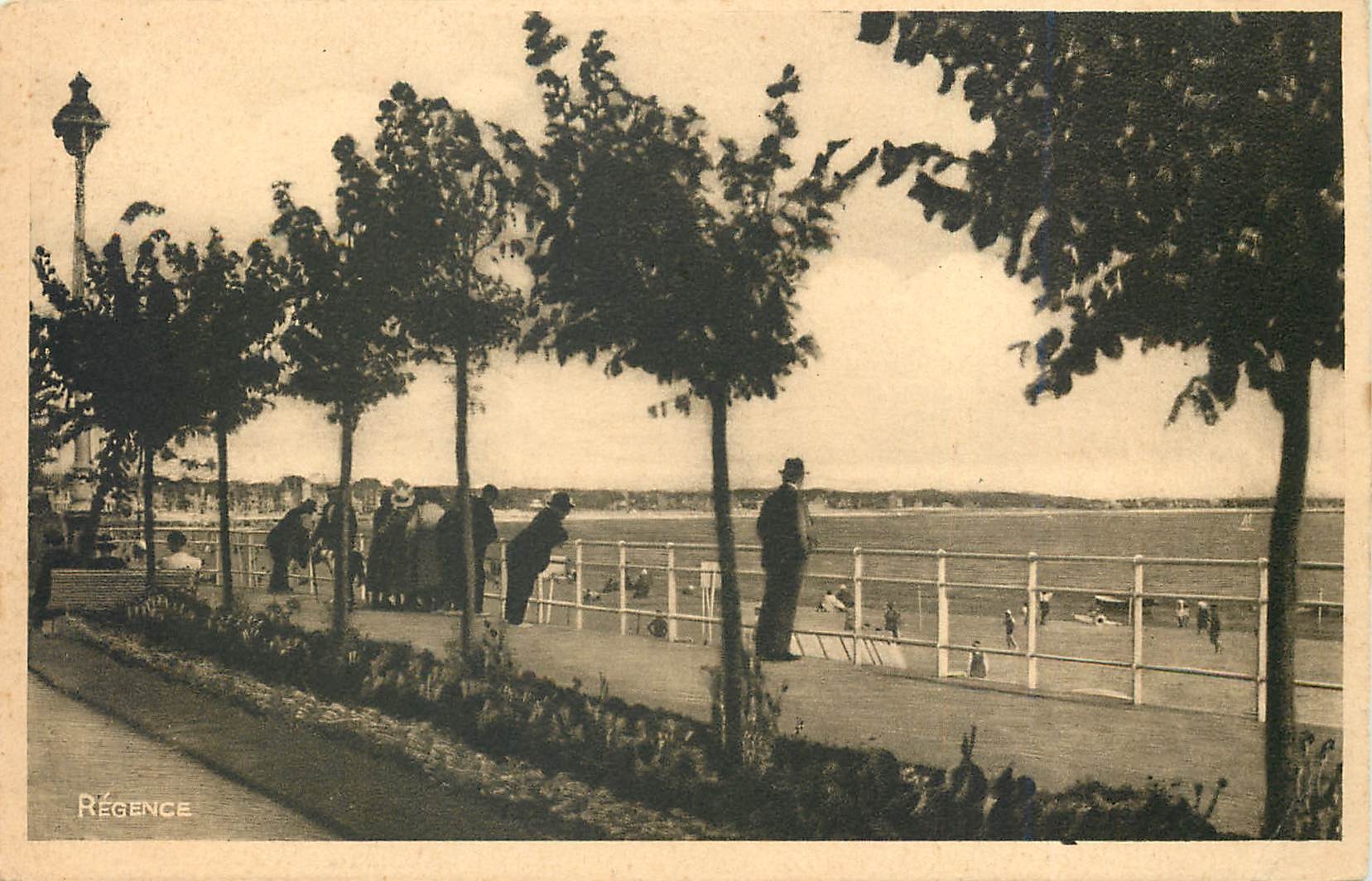 CPA La baule L cote d'Amour L'Esplnade du casino