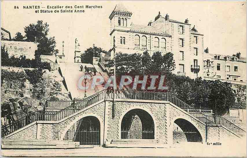 CPA Nantes Escalier des cent marches et statue de Sainte Anne
