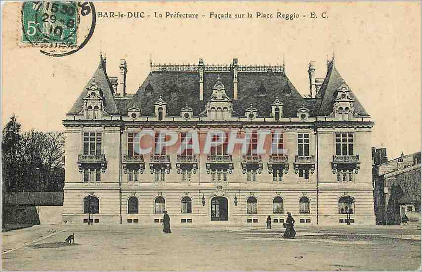 CPA Bar le duc la prefecture Façade sur la place reggio EC