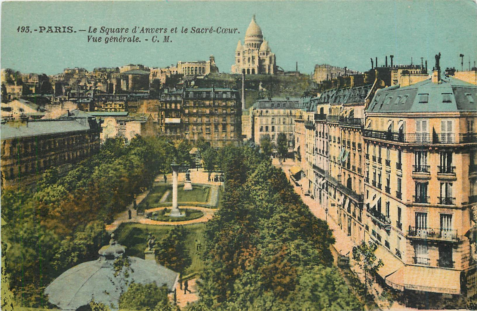 CPA Paris le square d' Avers et le Sacre coeur vue generale CM