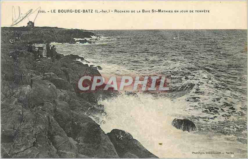 CPA Le bourg ded Batz L Inf Rochers de la Bae St mathieu un jour de Tempete