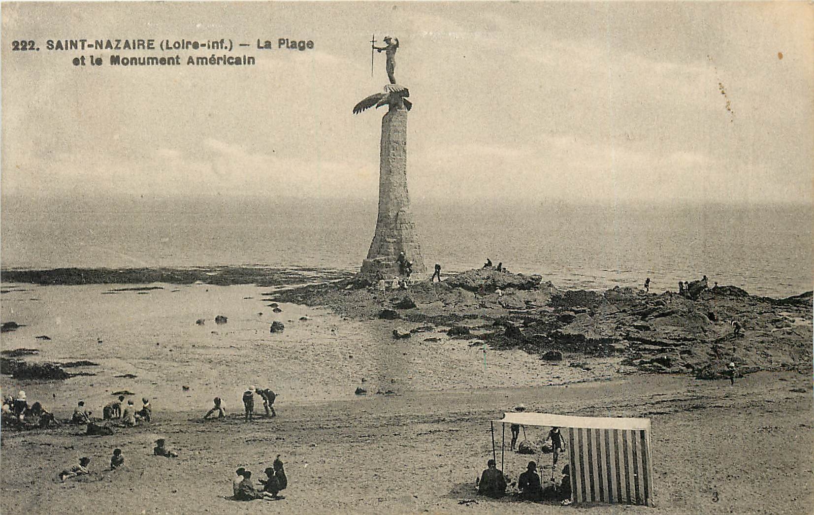 CPA Saint Nazaire la Plage et le Monument Americain ND