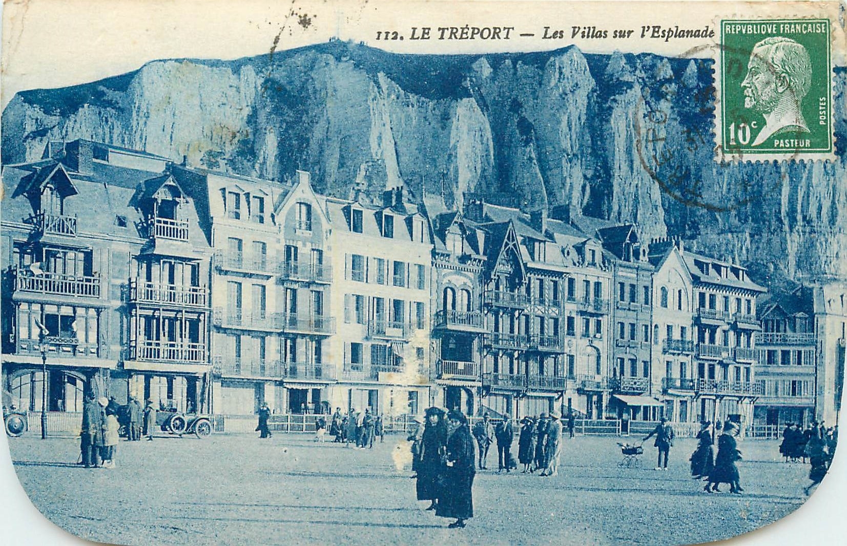 CPA Le Treport Les Villas sur l'Esplanade