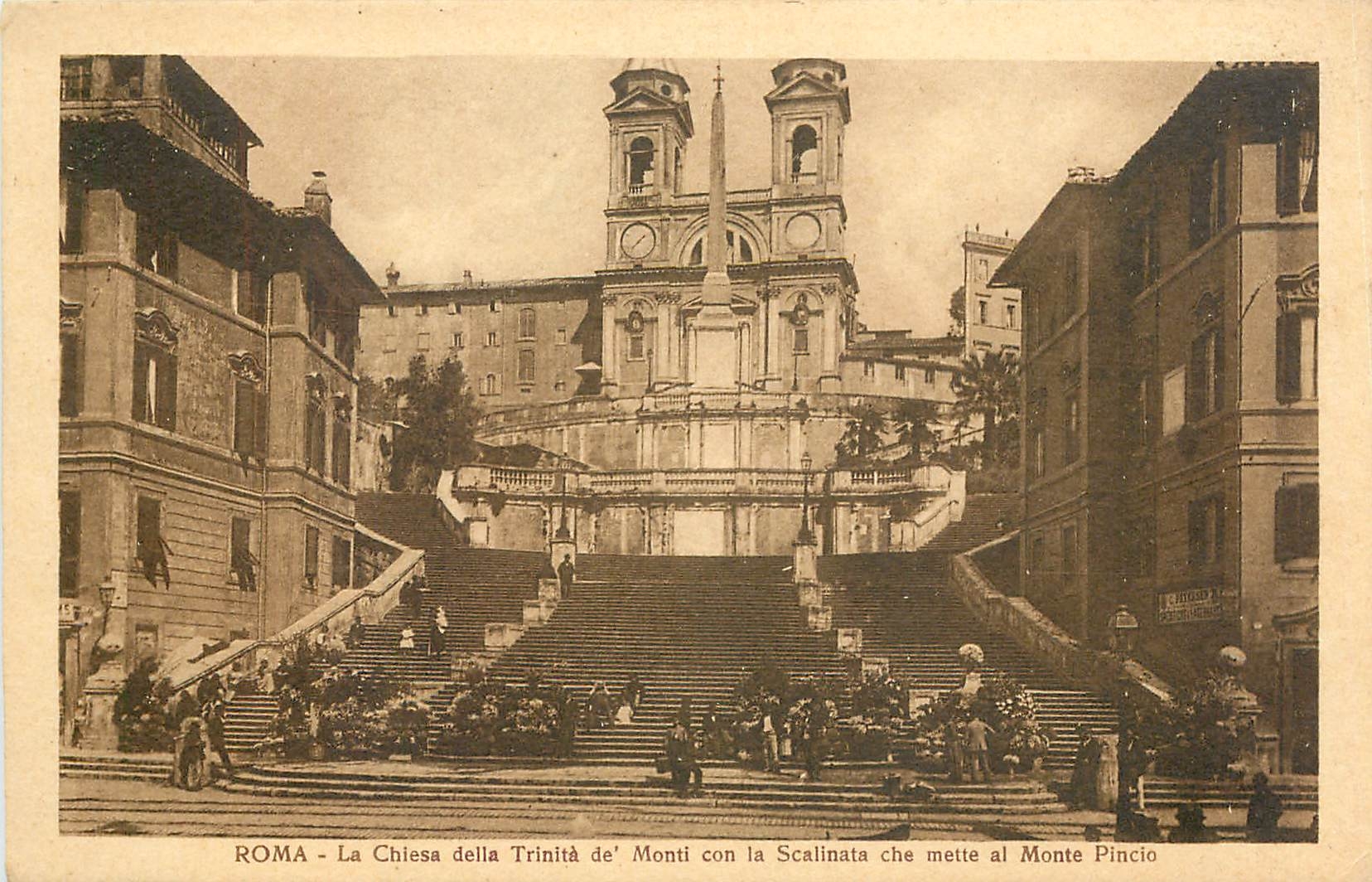 CPA Roma La Chiesa della Trinita de Monti con la scalinata che mette al Mnte Pincio