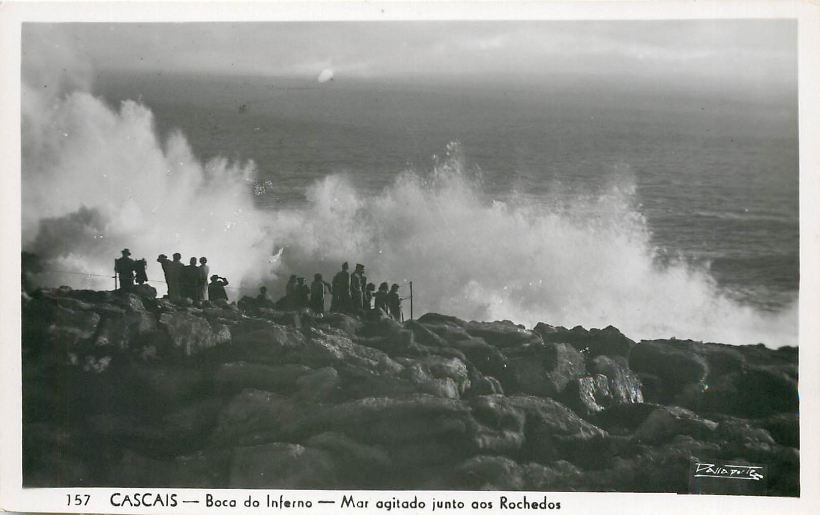 CPA Cascais boca do inferno Mar agitado junto aas Rachdoa